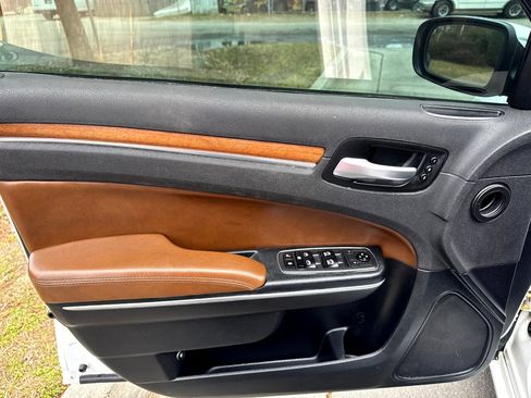 Used 2018 Chrysler 300 C w/ Sun, Sound & Nav Package image 11