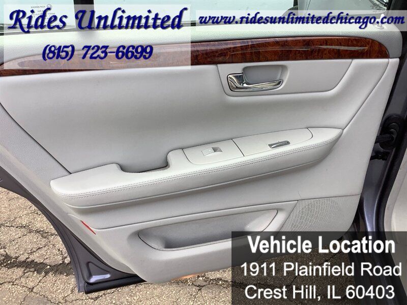 Used 2007 Cadillac DTS FWD image 22