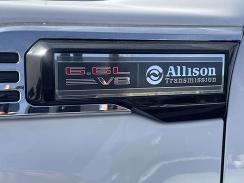 Certified 2025 GMC Sierra 2500 SLE w/ SLE Value Package; image 9