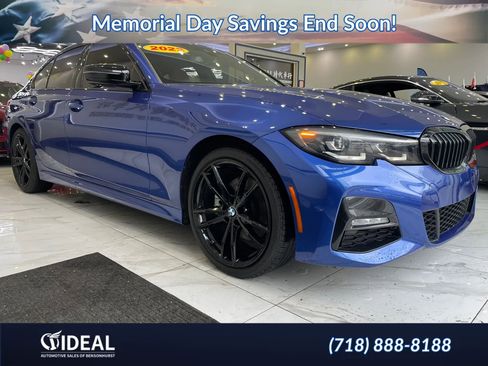 Used 2022 BMW 330i xDrive Sedan w/ M Sport Package AWD/4WD image 1