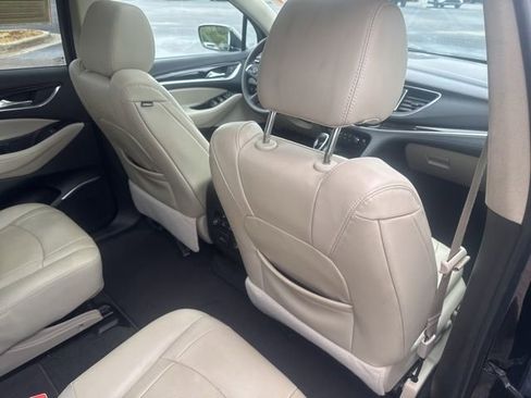 Used 2020 Buick Enclave Essence w/ Sound and Sites Package FWD image 17