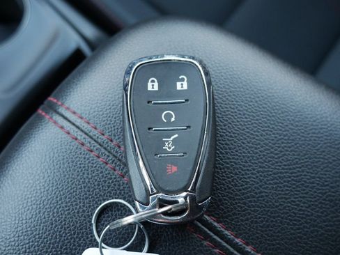 Used 2024 Chevrolet Equinox RS image 19