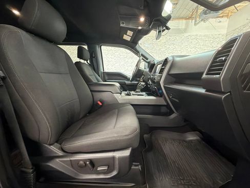 Used 2019 Ford F150 XLT w/ Equipment Group 302A Luxury AWD/4WD image 11