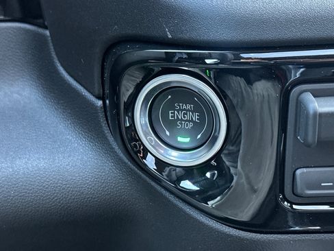 New 2026 GMC Sierra 1500 SLT w/ SLT Premium Plus Package image 23