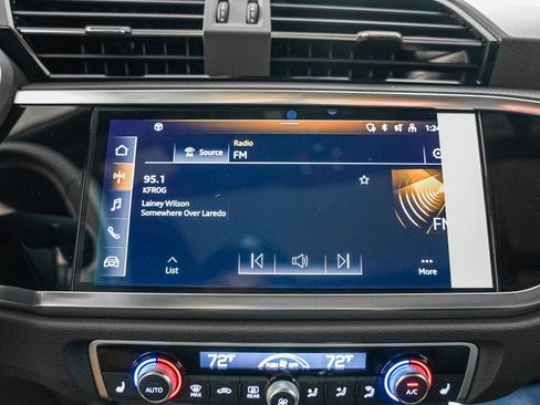 New 2025 Audi Q3 2.0T Premium image 19