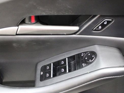 Used 2021 MAZDA CX-30 FWD 2.5 S w/ Select Package image 14