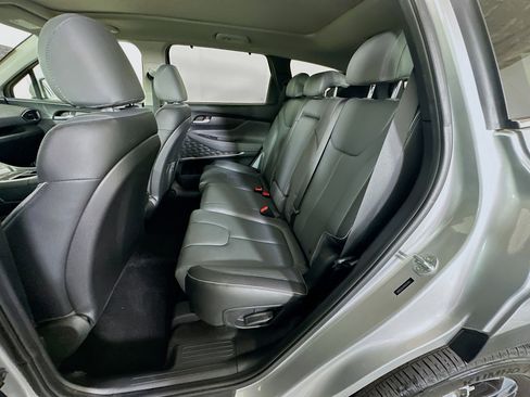 Used 2022 Hyundai Santa Fe SEL w/ Convenience + Premium Package FWD image 26