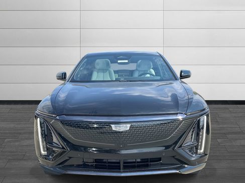 New 2026 Cadillac Lyriq Premium Sport AWD/4WD image 8