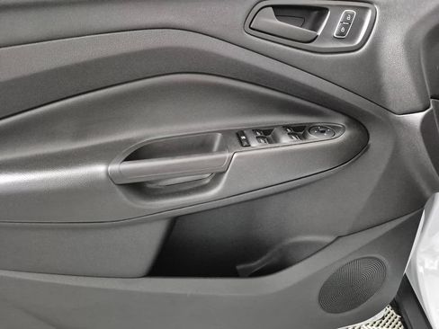 Used 2014 Ford Escape S FWD image 15