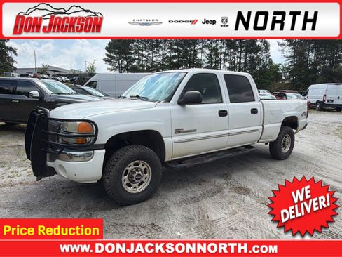 Used 2005 GMC Sierra 2500 SLT w/ Heavy-Duty Power Package AWD/4WD image 1