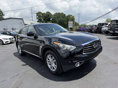 Used 2016 INFINITI QX70 2WD image 3