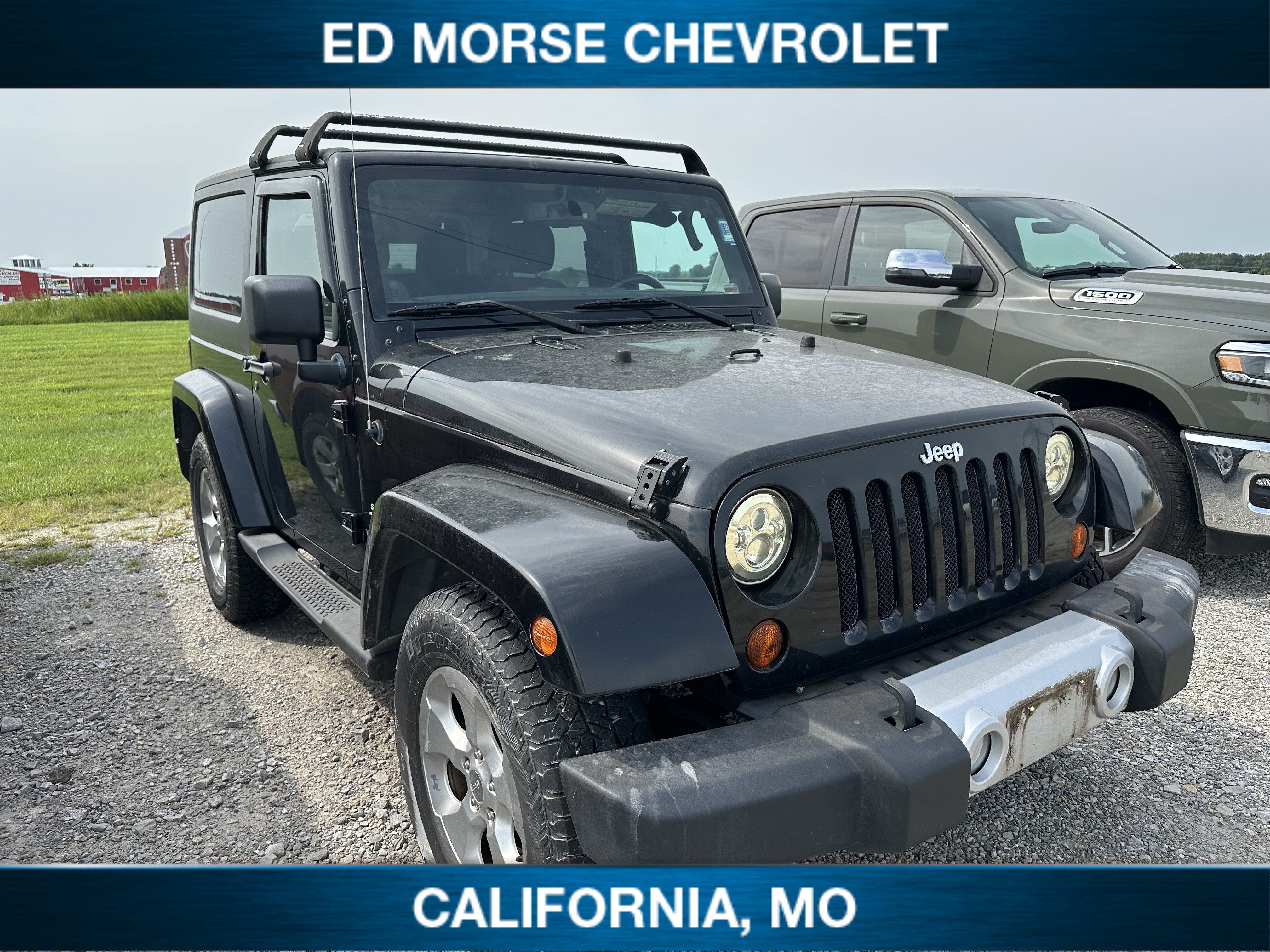 Used 2013 Jeep Wrangler Sahara w/ Connectivity Group AWD/4WD image 1