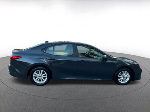 Used 2025 Toyota Camry LE image 15