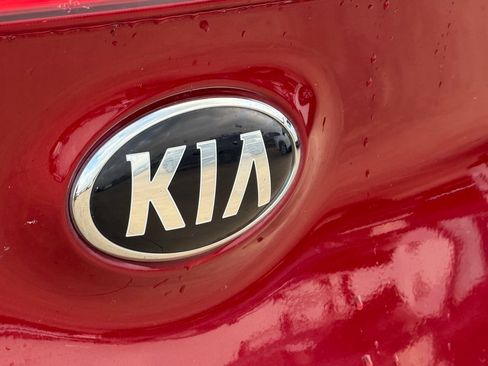 Used 2020 Kia Sportage EX FWD image 8