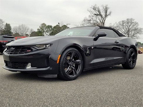 Used 2023 Chevrolet Camaro LT w/ RS Package image 8