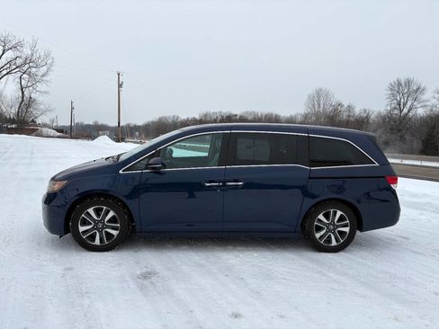 Used 2016 Honda Odyssey Touring image 15