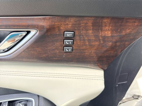 Used 2019 Subaru Ascent Touring image 43