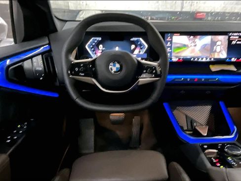 Used 2025 BMW X3 xDrive30i w/ Premium Package image 8