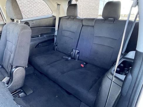 Used 2018 Honda Pilot EX image 36