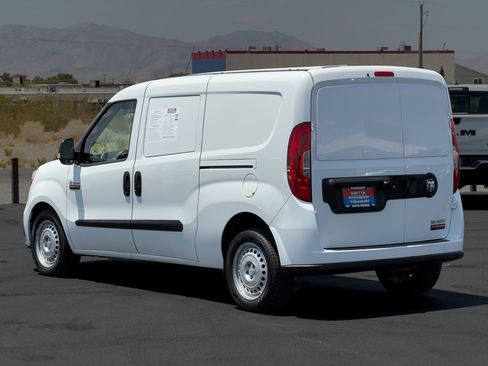 Used 2022 RAM ProMaster City Tradesman FWD image 3