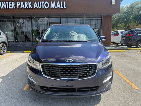 Used 2020 Kia Sedona LX image 2