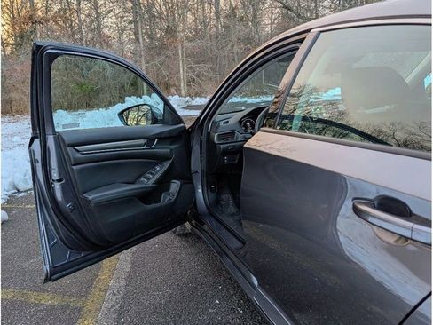 Used 2021 Honda Accord LX image 9
