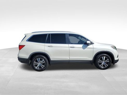 Used 2017 Honda Pilot EX-L image 3