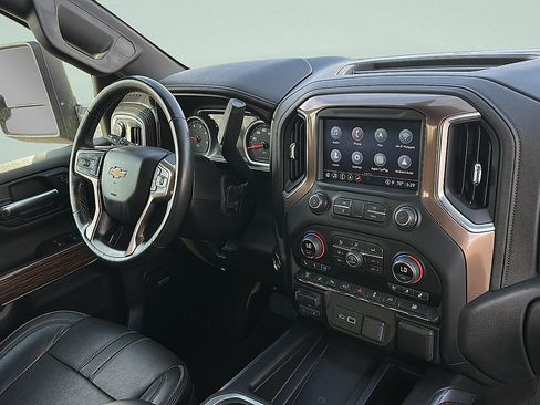 Used 2021 Chevrolet Silverado 3500 High Country AWD/4WD image 27