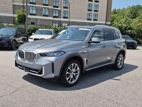 Certified 2025 BMW X5 sDrive40i w/ Premium Package RWD image 7