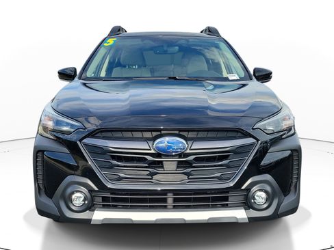 Certified 2025 Subaru Outback Limited AWD/4WD image 2