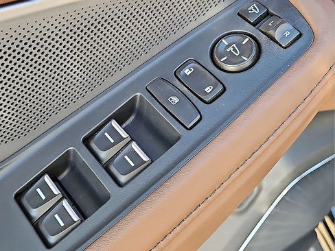 Used 2026 Acura MDX w/ Technology Package FWD image 23