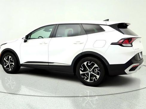 Used 2024 Kia Sportage EX FWD image 7