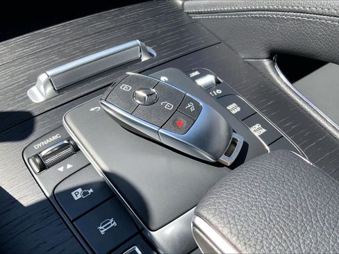 New 2026 Mercedes-Benz GLE 450 4MATIC image 21