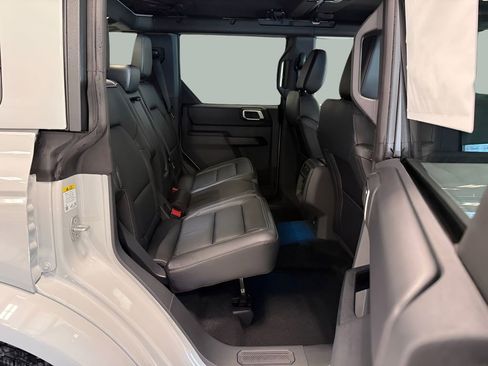 New 2026 Ford Bronco Outer Banks AWD/4WD image 28