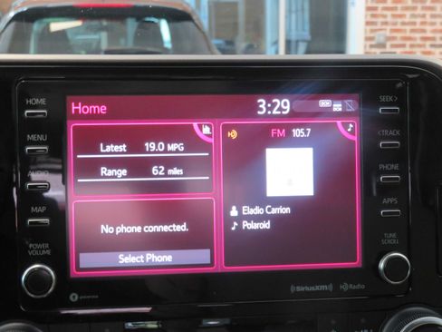 Used 2021 Toyota Highlander XLE FWD image 41