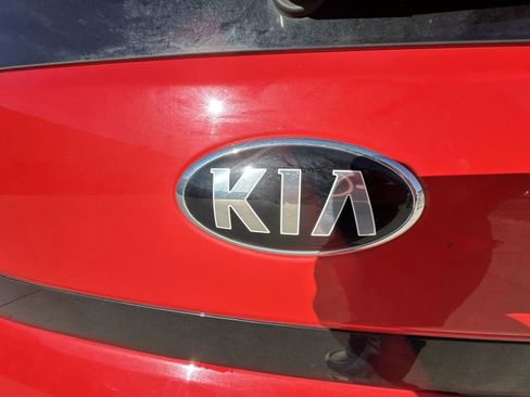 Used 2020 Kia Soul S image 29