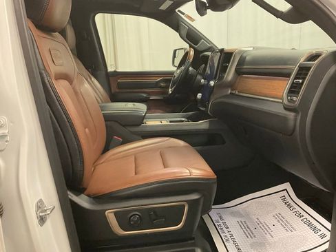 Used 2019 RAM 1500 Limited AWD/4WD image 34