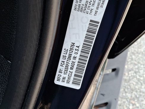 Used 2022 RAM 1500 Big Horn AWD/4WD image 25