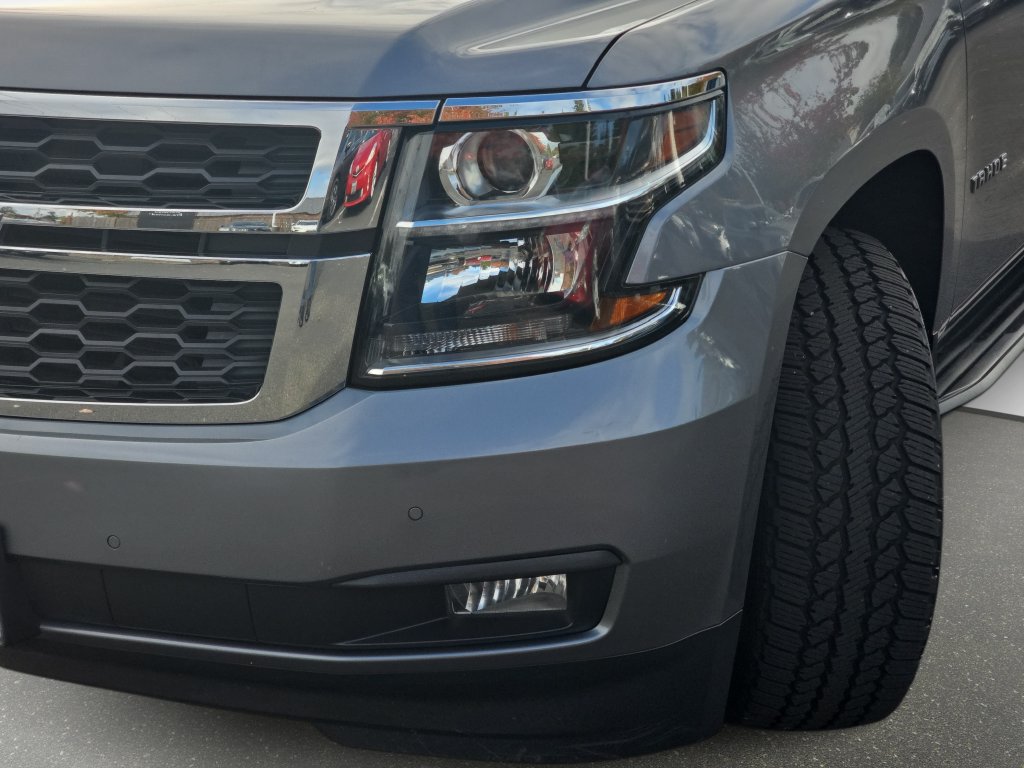 Used 2020 Chevrolet Tahoe LT w/ Luxury Package AWD/4WD image 35