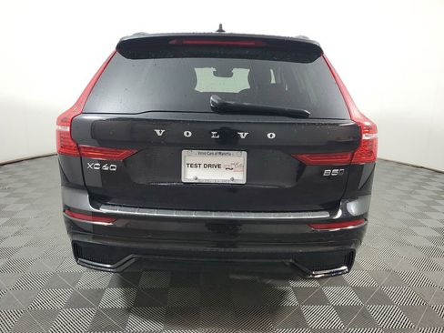 Certified 2024 Volvo XC60 B5 Plus w/ Protection Package Premier AWD/4WD image 5