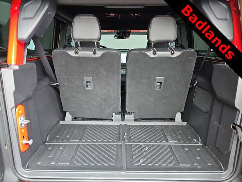 Used 2023 Ford Bronco Badlands image 22