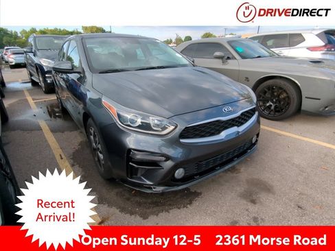 Used 2019 Kia Forte LXS FWD image 1