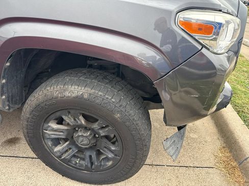 Used 2019 Toyota Tacoma SR w/ SR Convenience Package RWD image 4