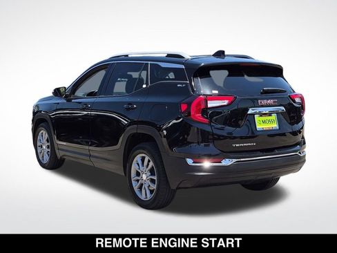 Used 2024 GMC Terrain SLT FWD image 7