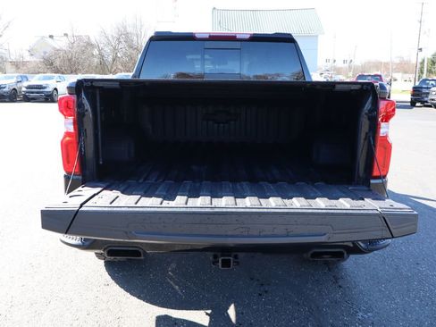 Used 2023 Chevrolet Silverado 1500 LT Trail Boss w/ LT Trail Boss Premium Package AWD/4WD image 18