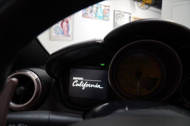 Used 2012 Ferrari California RWD image 32