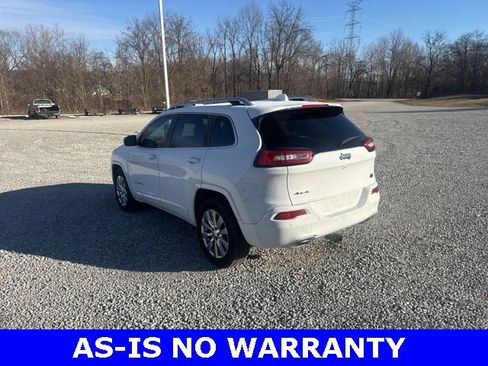 Used 2018 Jeep Cherokee Overland image 14