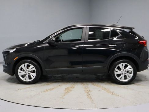 Used 2025 Buick Encore GX Preferred AWD/4WD image 8