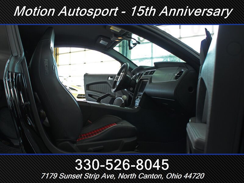 Used 2012 Ford Mustang Shelby GT500 w/ SVT Performance Pkg RWD image 27