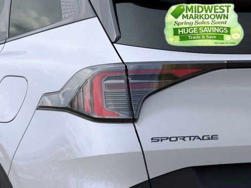 New 2026 Kia Sportage X-Line w/ X-Line Technology Package AWD/4WD image 11